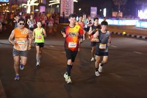 BIB: 21794, 25094, 23912
                            <button type="button" onclick="openModal(23214216)" class="btn btn-primary btn-sm float-right btn-popup" data-toggle="modal" data-target=".modal-high-quality">
                        <i class="fas fa-shopping-cart"></i> Add to Cart
                    </button>
                                            <button type="button" onclick="isThisMe(23214216, true)" class="btn btn-success btn-sm float-right btn-popup btn-isme hidden" data-toggle="tooltip" data-placement="bottom" title="นี่คือรูปของคุณใช่ไหม คลิกที่นี่เพื่อเอาเข้าอัลบั้ม">
                        <i class="fas fa-plus"></i> Add to album
                    </button>
                    <button type="button" onclick="isThisMe(23214216, false)" class="btn btn-warning btn-sm float-right btn-popup btn-isnotme hidden">
                        <i class="fas fa-ban"></i> Remove from album
                    </button>